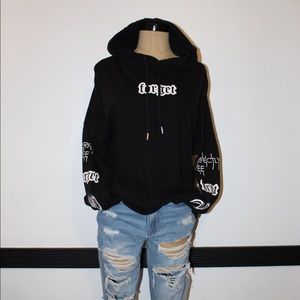 h and m black hoodie